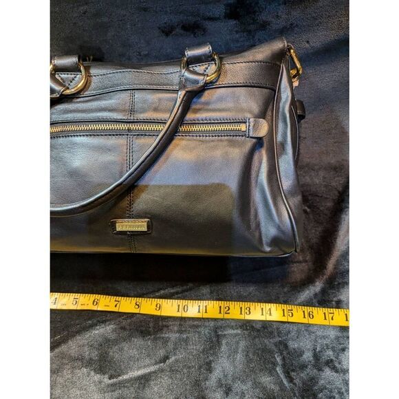 NWT PIRLINA 15X10 Leather hand bag. - Picture 10 of 13